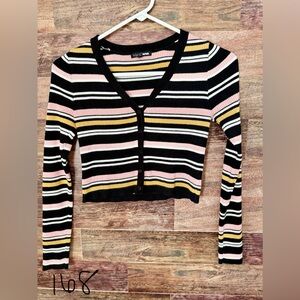 Fashion Nova, Black Striped Long Sleeve, Size S
#0168